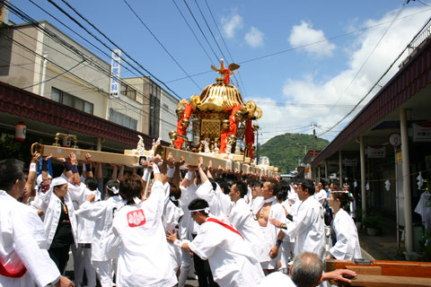 神輿（差しの風景）